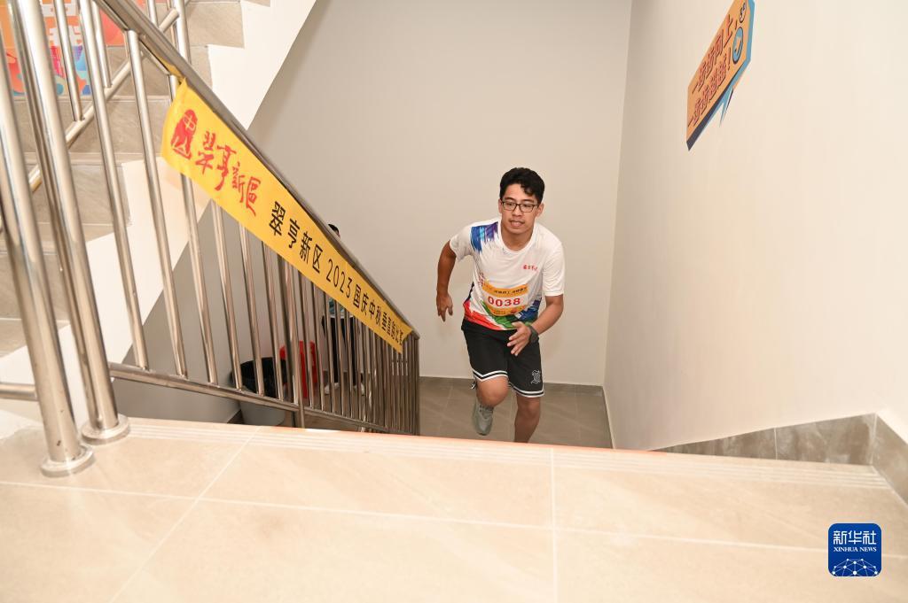 推荐一款好玩的砸金花